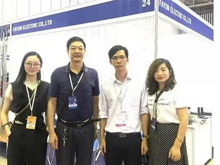 Xu hướng Mỹ nhân Việt bị ghét nhất: Hotspot Matrix tiết lộ bí quyết video viral